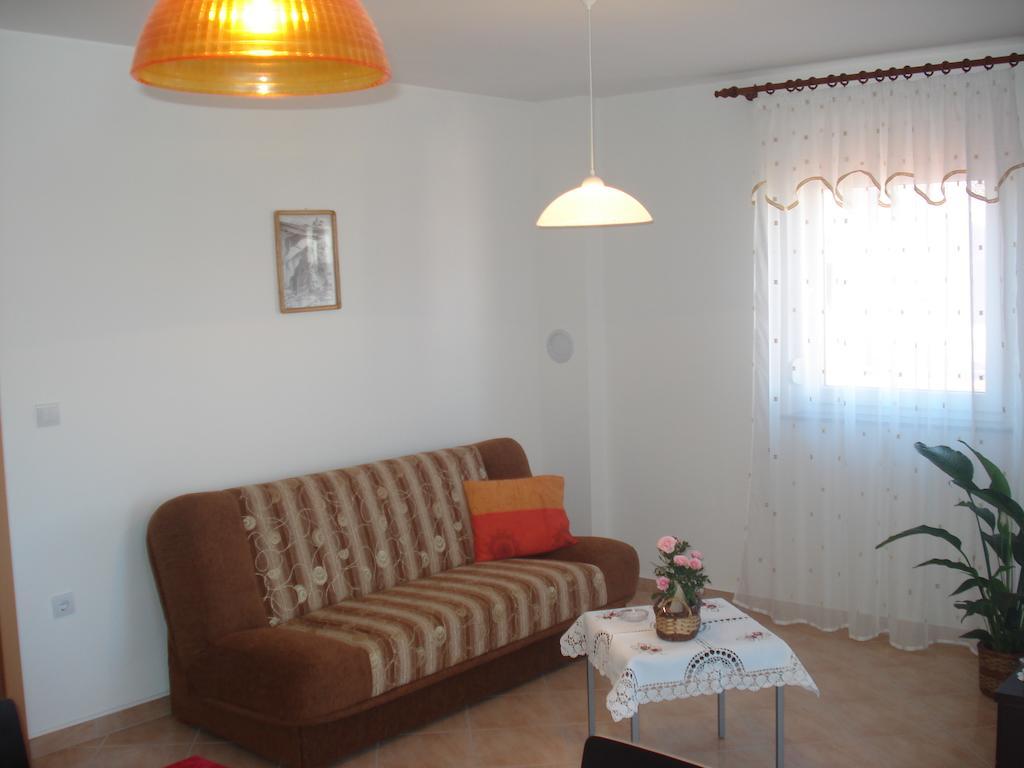 Apartments Buzleta II Fažana Chambre photo